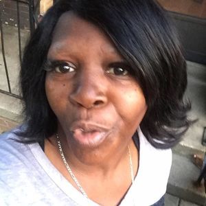 Meet your Posher, Regina